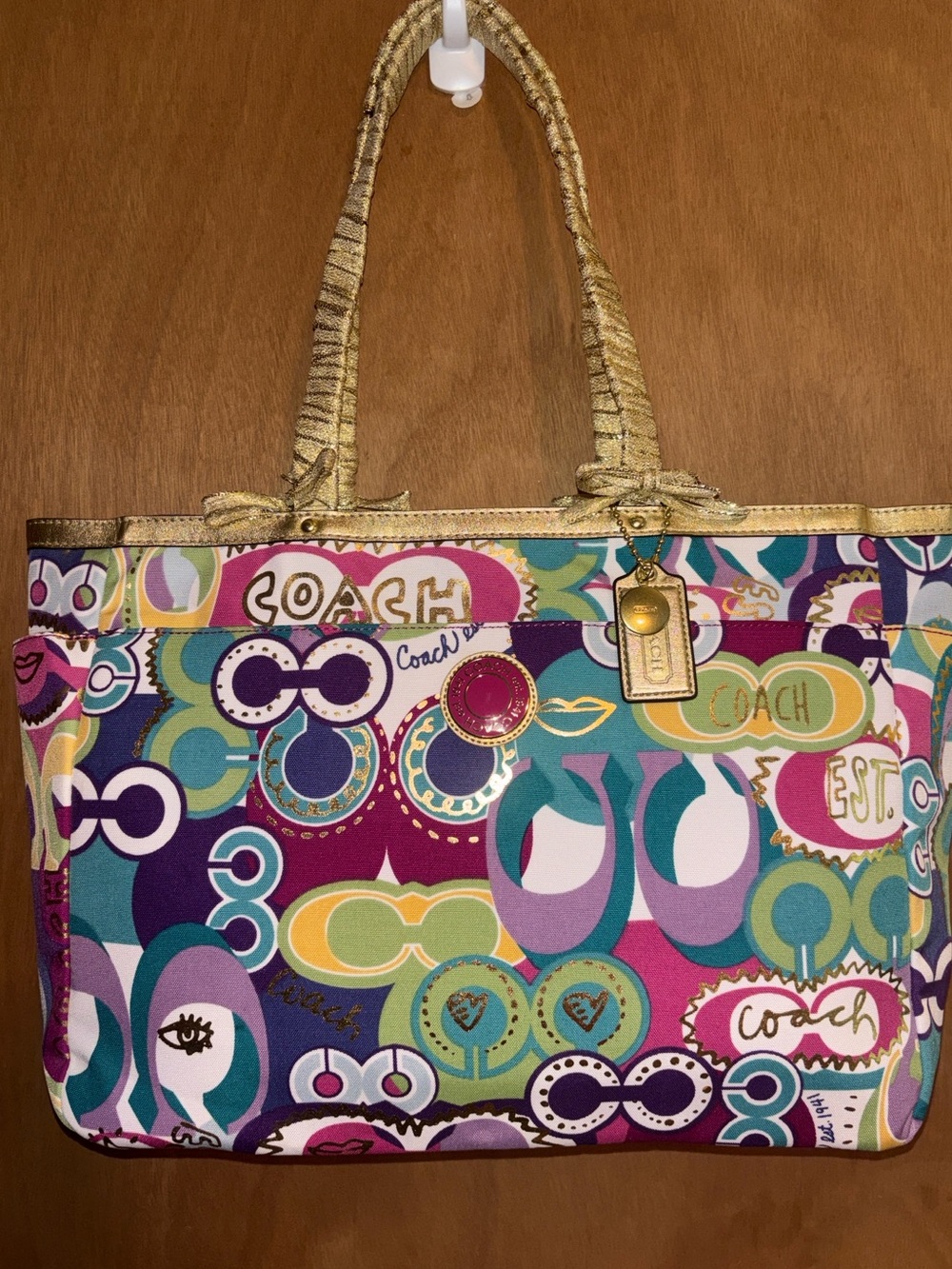 Coach Poppy -F19423 Multicolor Graphic Print Tote /Gold Accents/crossbody strap - Picture 3 of 17